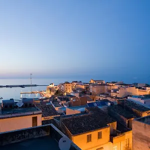 Sicilia Ovest - Domus Mariae Charming With Balcony Castellammare del Golfo